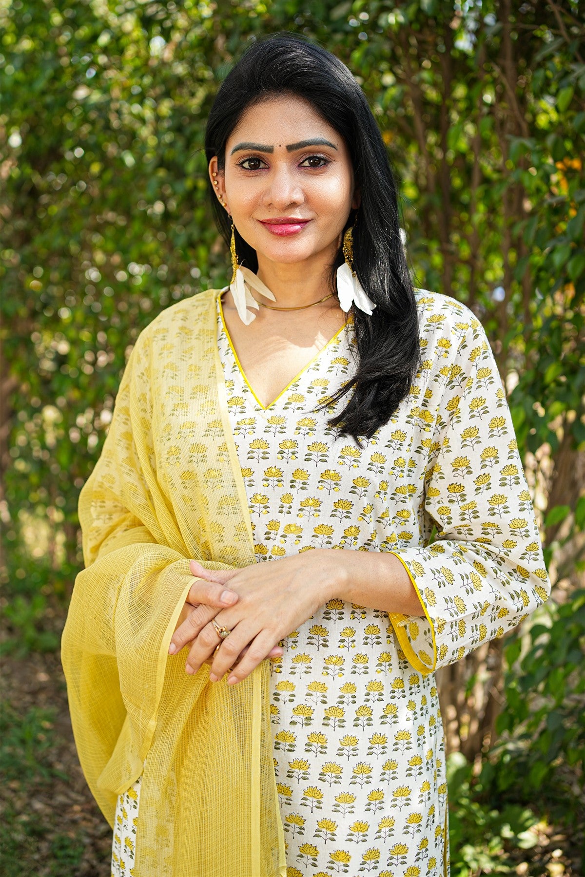 Cotton Printed White And Yellow Kurti Set With Dupatta