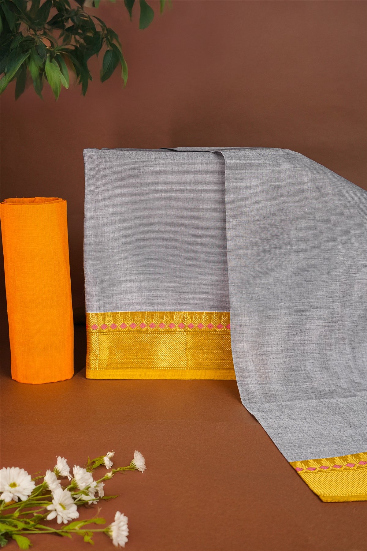 Cotton Grey Solid With Zari Border Dress Material