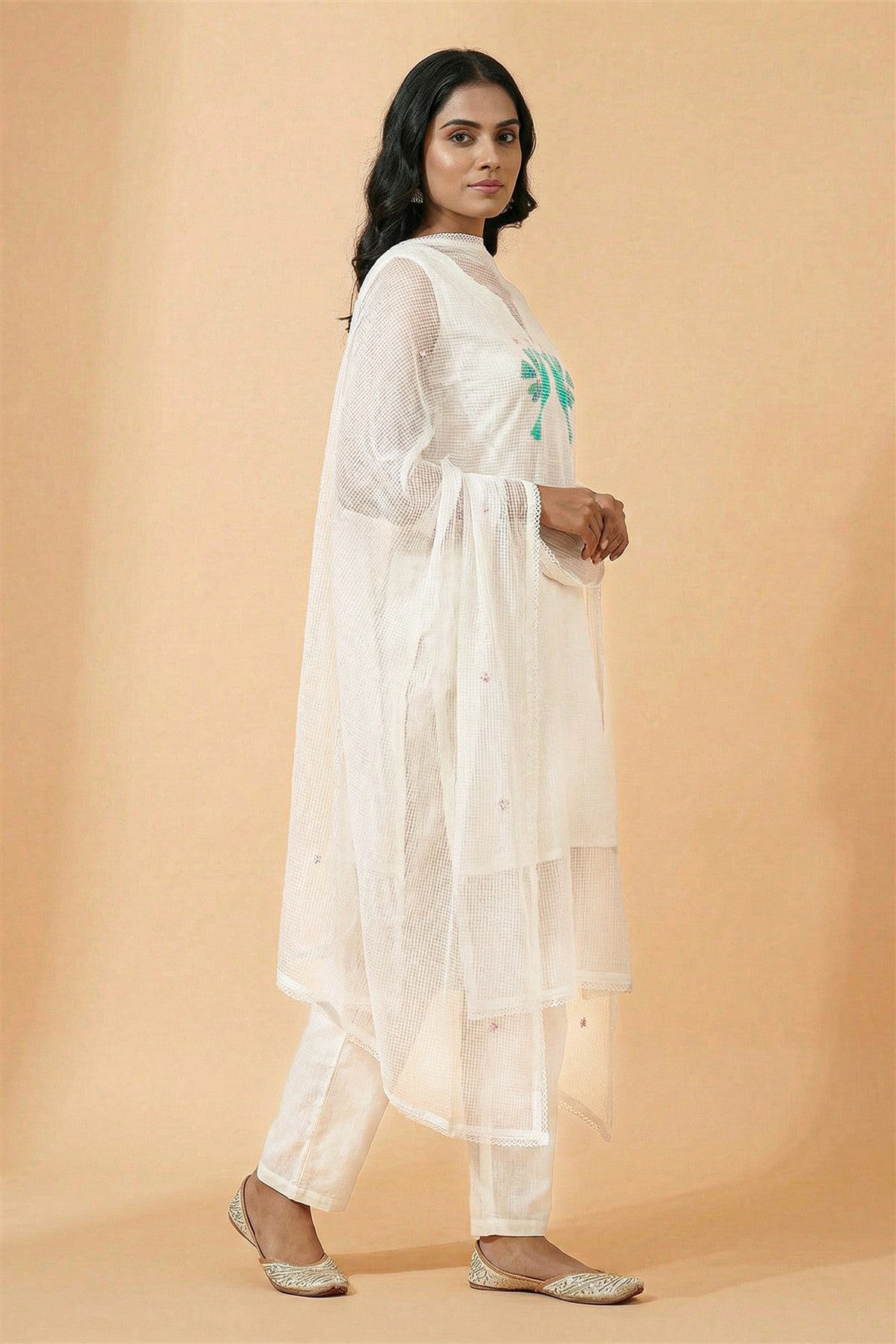 Kota Solid White Kurti Set With Dupatta