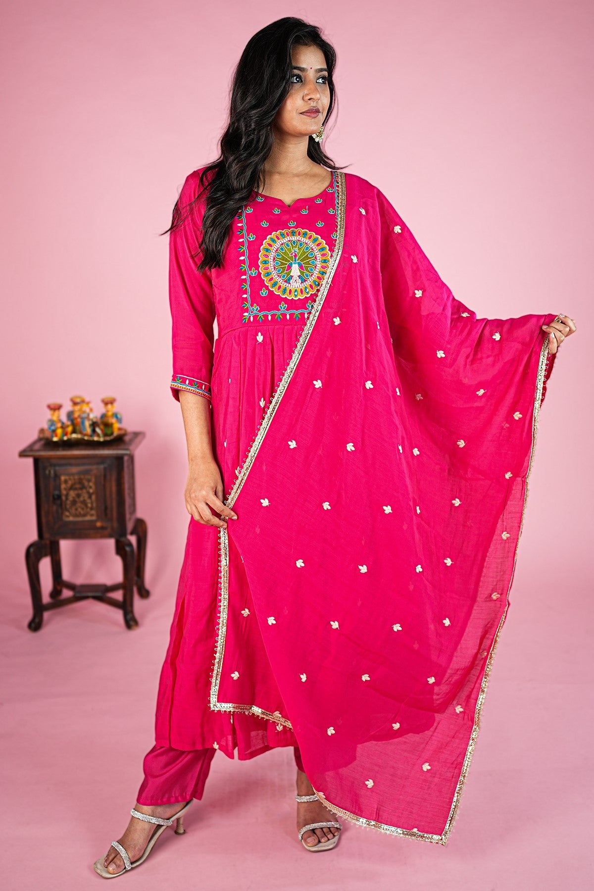 Mul Chanderi Embroidery Pink Kurti Set With Dupatta