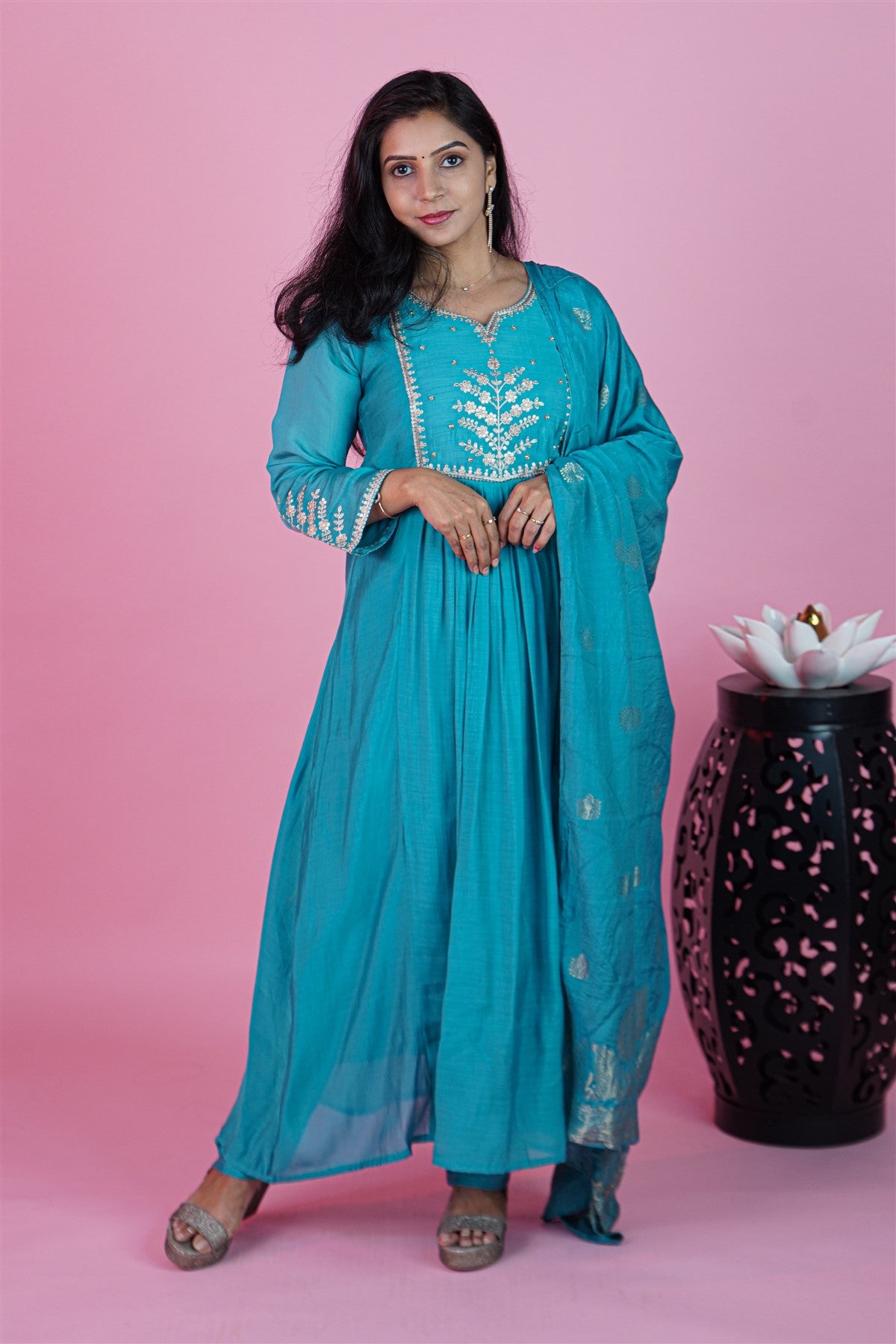 Mul Chanderi Solid Teal Blue Kurti Set With Dupatta