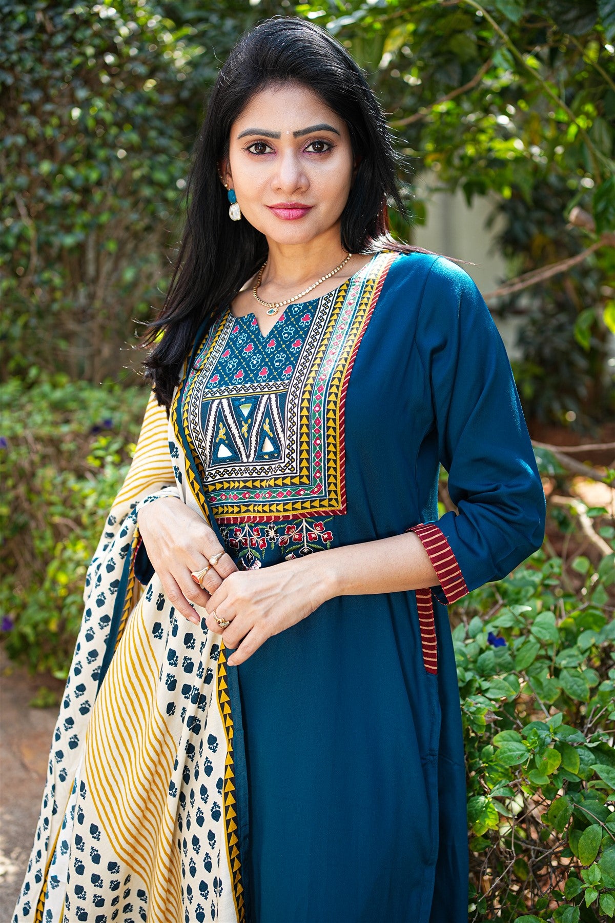 Matka Silk Solid Teal Blue Kurti Set With Dupatta