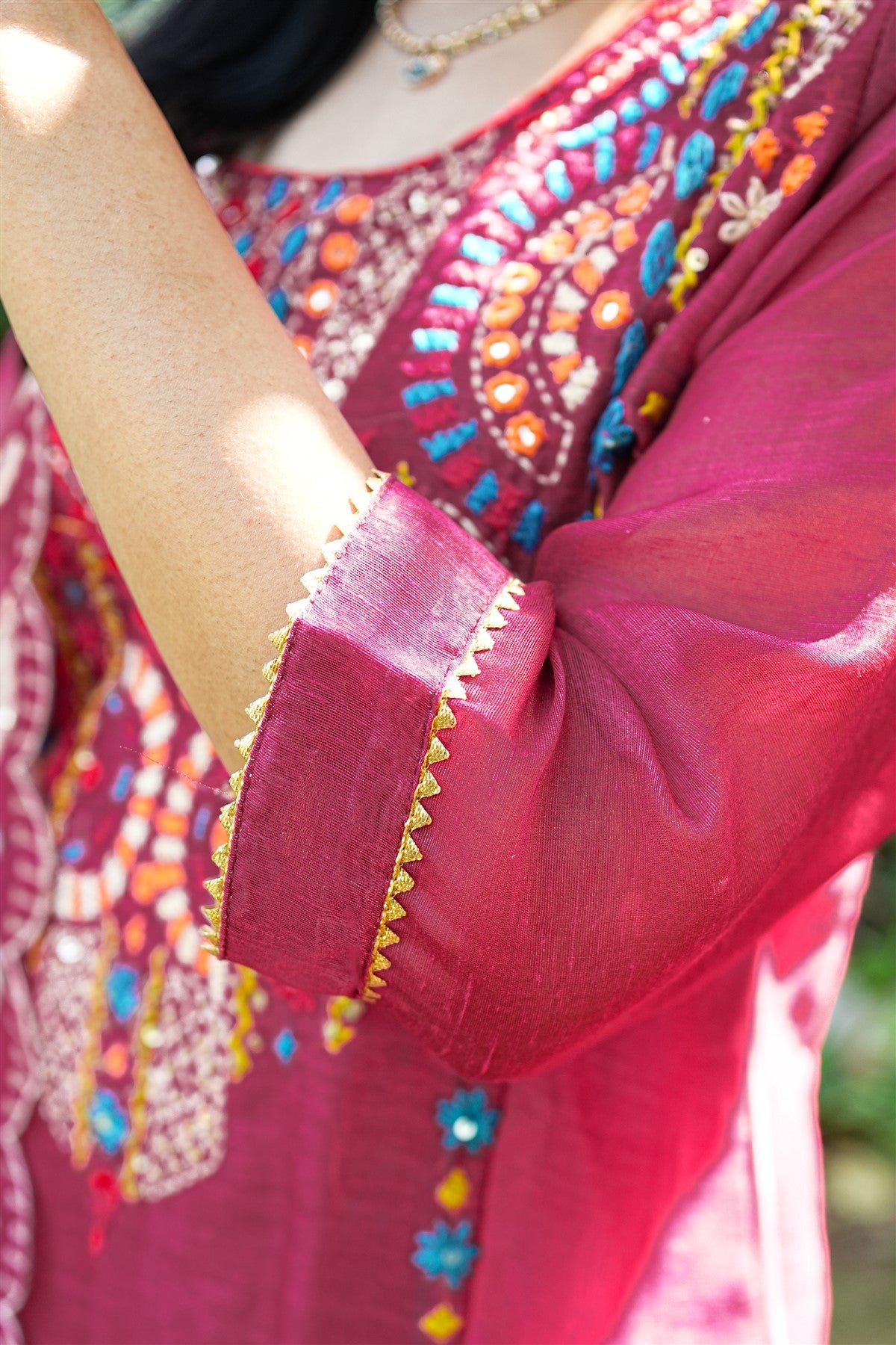 Linen Embroidery Magenta Kurti Set With Dupatta