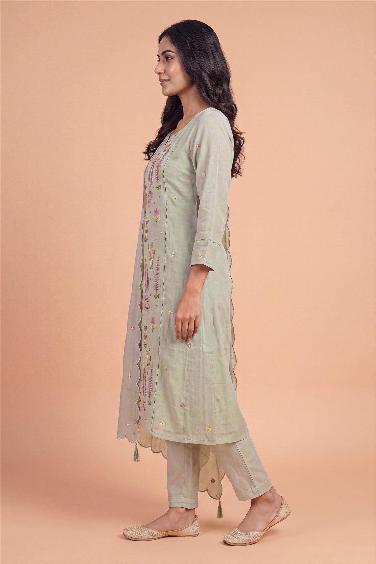 Chanderi Embroidered Light Grey Kurti Set With Dupatta