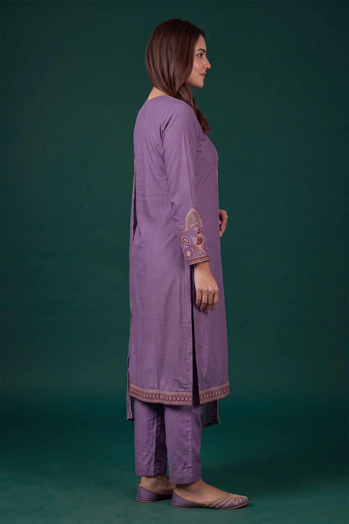 Muslin Embroidered Lavender Kurti Set With Dupatta