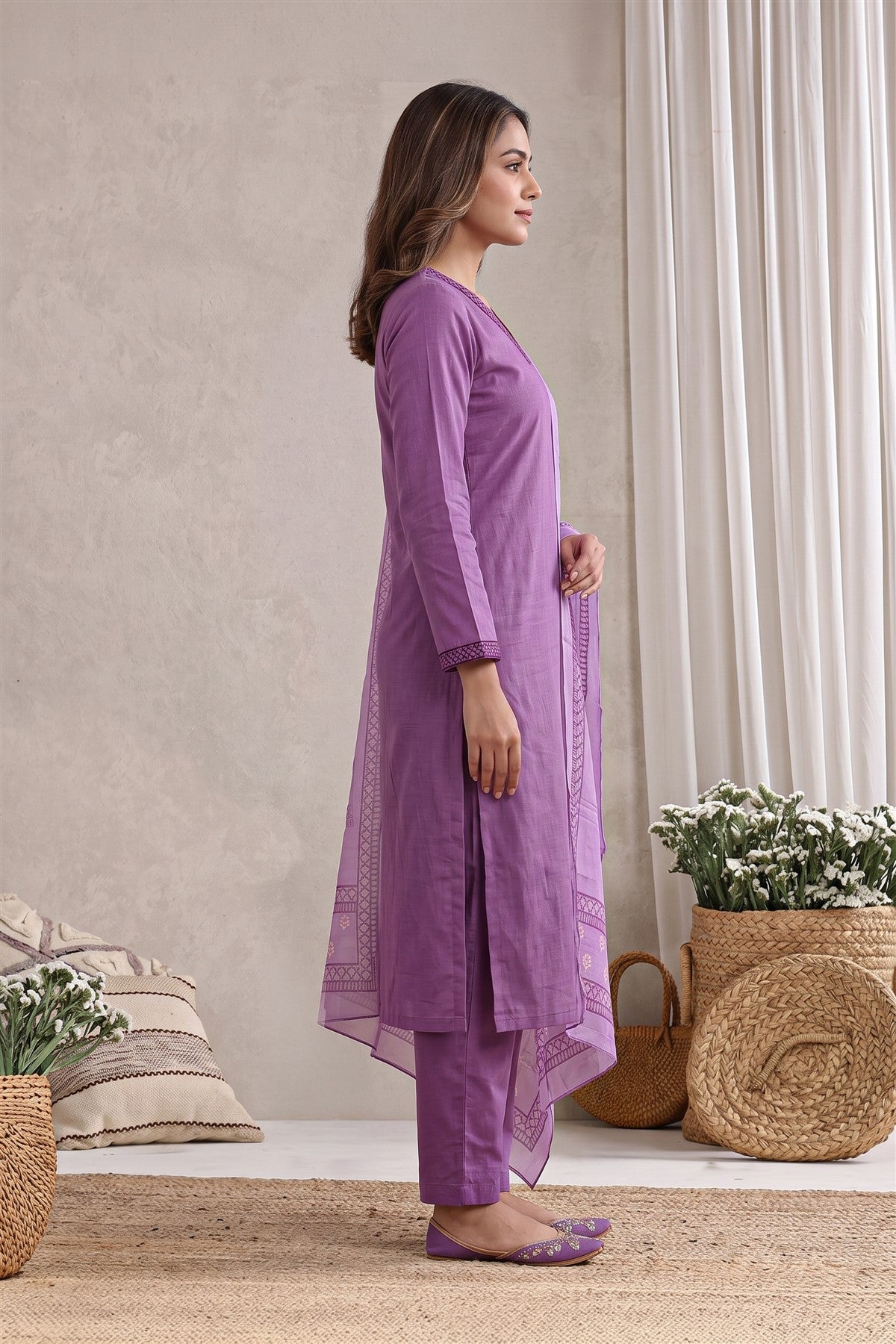 Poly Blend Embroidered Lavender Kurti Set With Dupatta