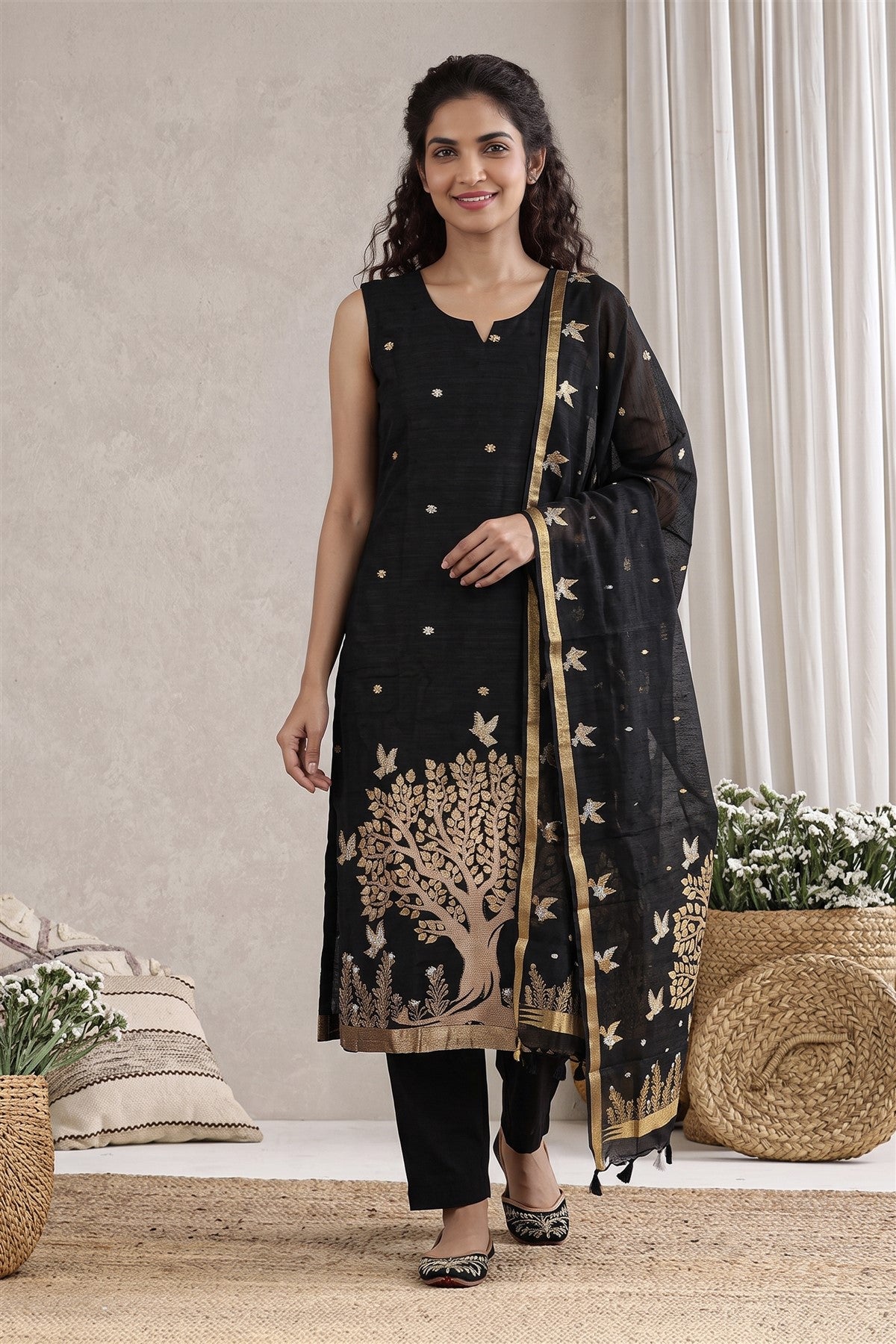 Jute Embroidered Black Kurti Set With Dupatta