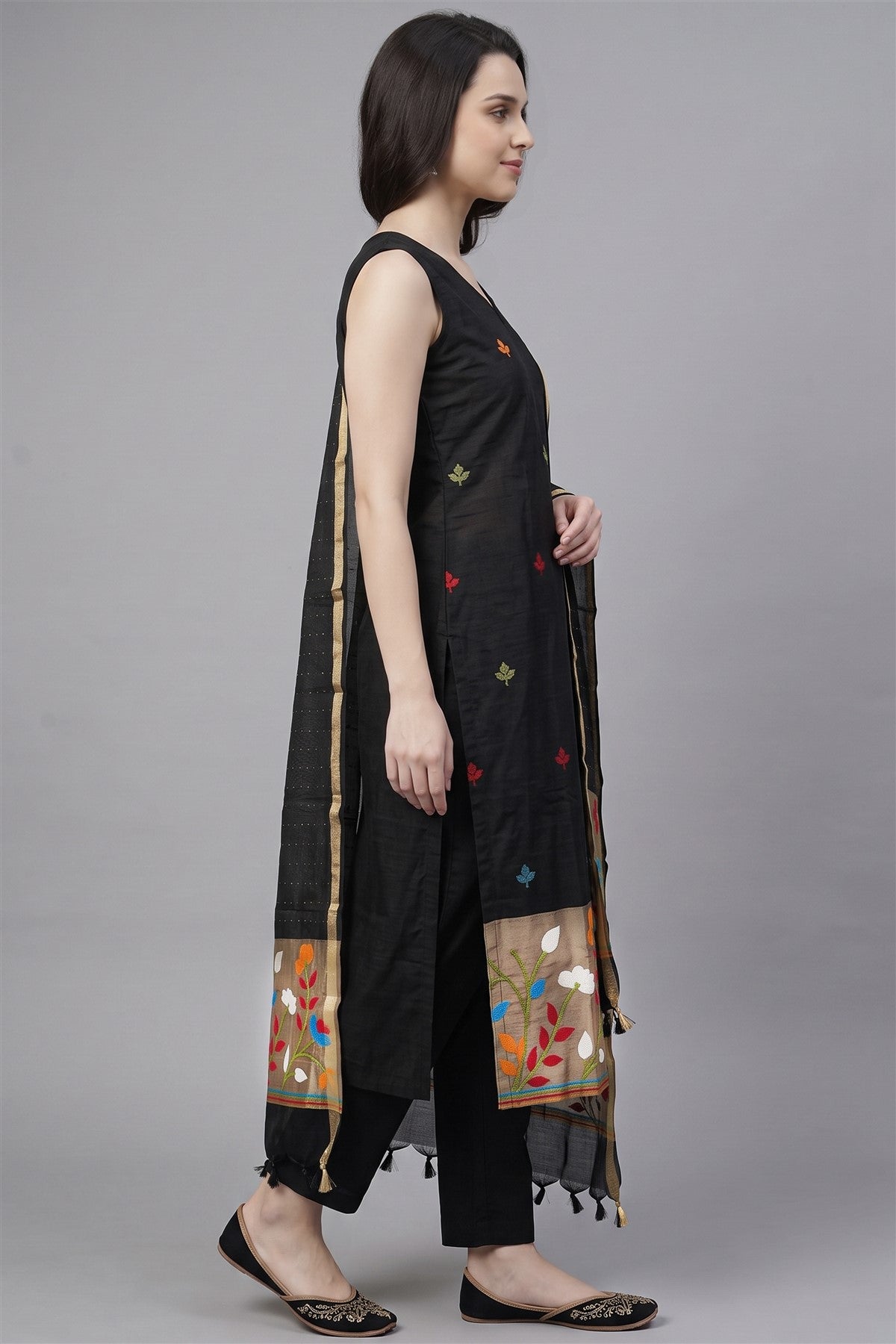 Jute Embroidered Black Kurti Set With Dupatta