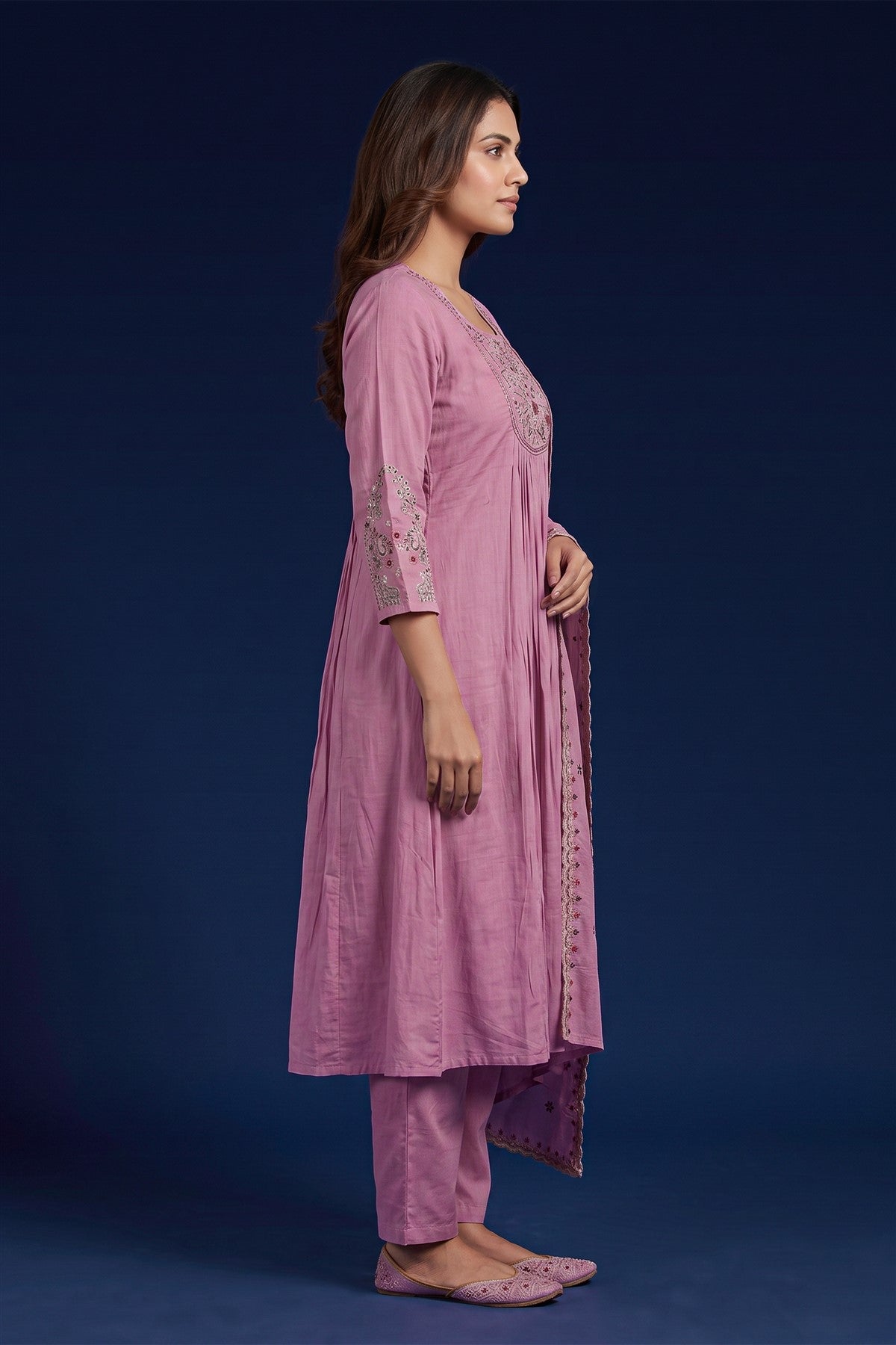 Chanderi Silk Embroidered Onion Pink Kurti Set With Dupatta