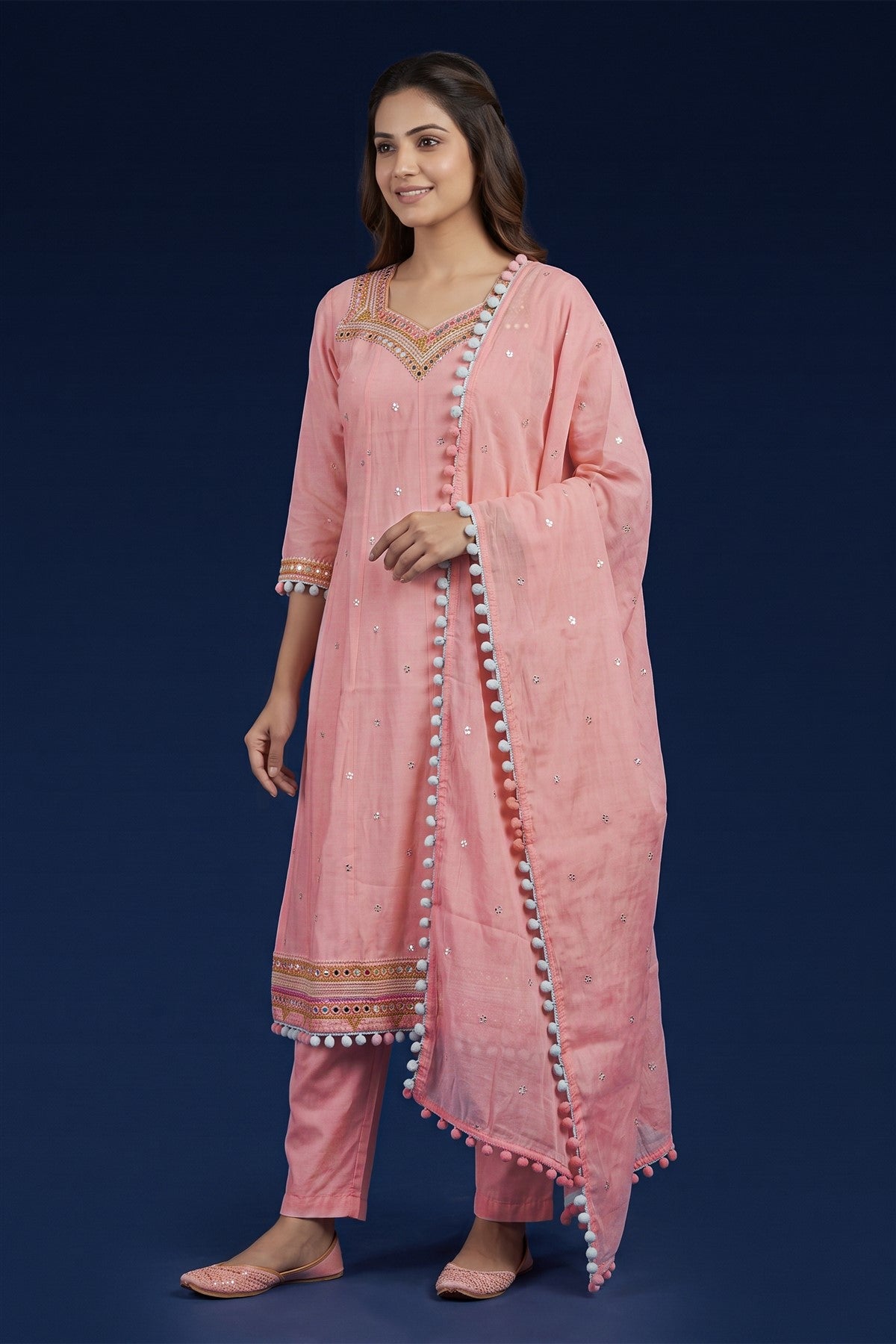 Chanderi Silk Embroidered Peach Kurti Set With Dupatta