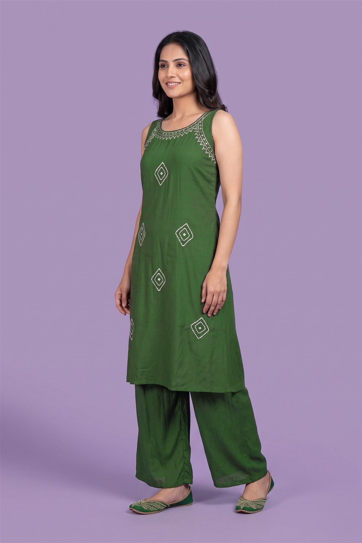 Rayon Embroidered Green Kurti Set